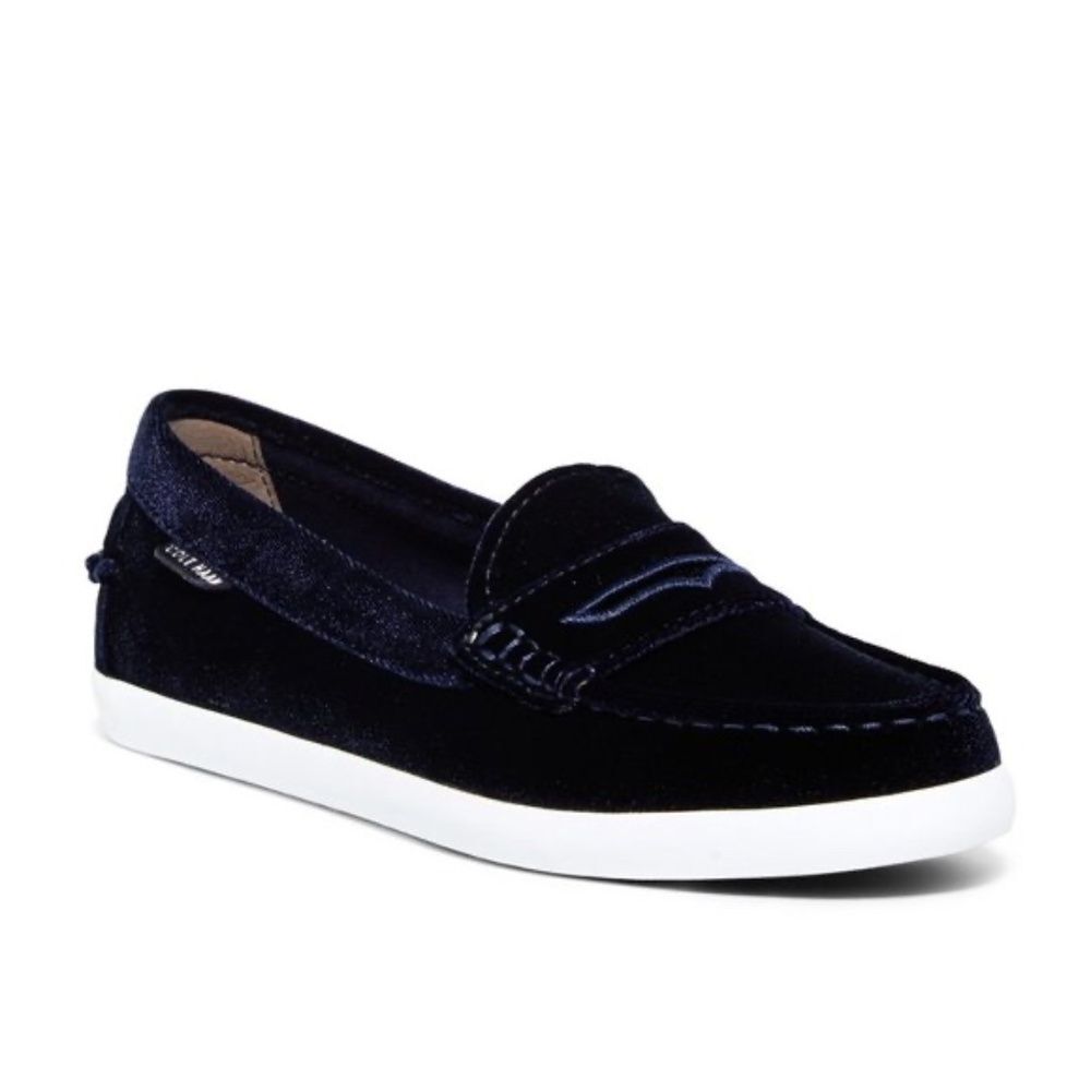 Cole Haan Nantucket Loafer Slip On Flat - Black Velvet | Size 10